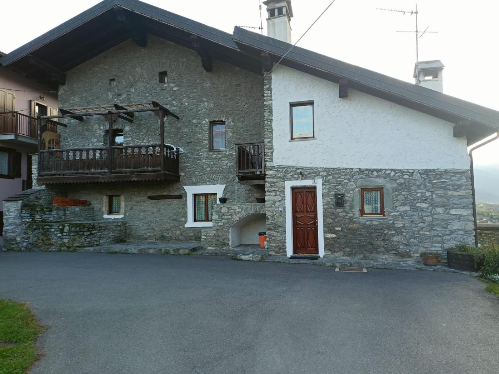 Casa D'Antan Gressan Lägenhet Aosta Exteriör bild