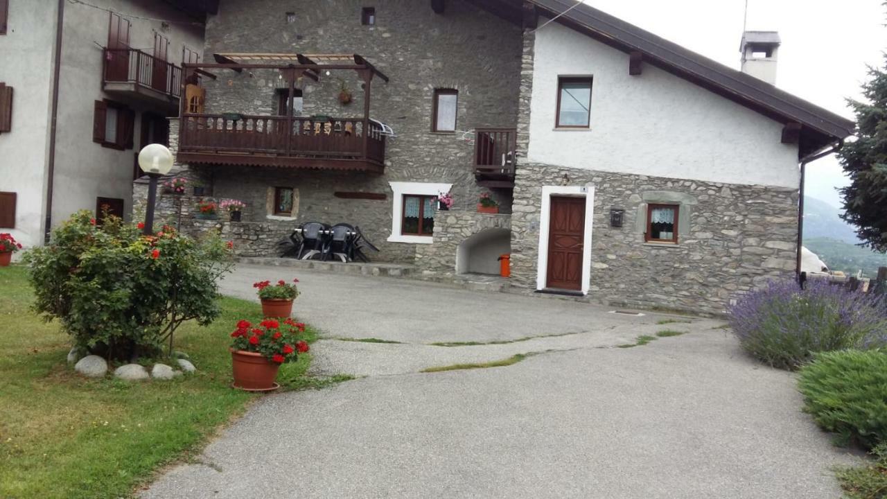 Casa D'Antan Gressan Lägenhet Aosta Exteriör bild